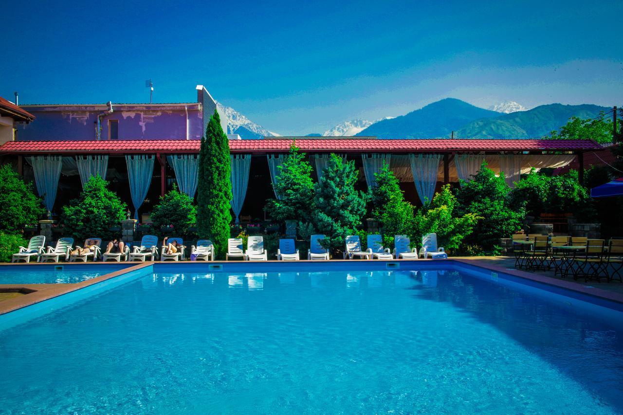 Stary Melnik Hotel Almaty Luaran gambar